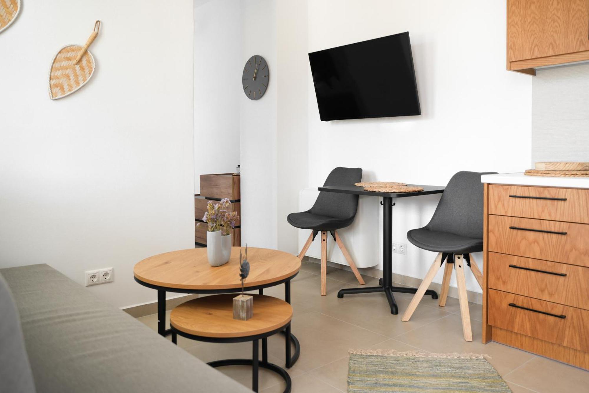 Pyrra Apartments Skíros Eksteriør billede